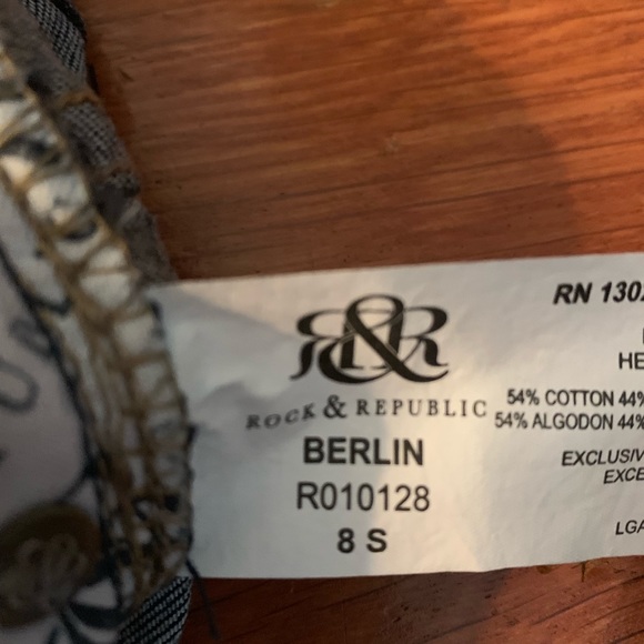 Rock & Republic Jeans - Picture 5 of 5